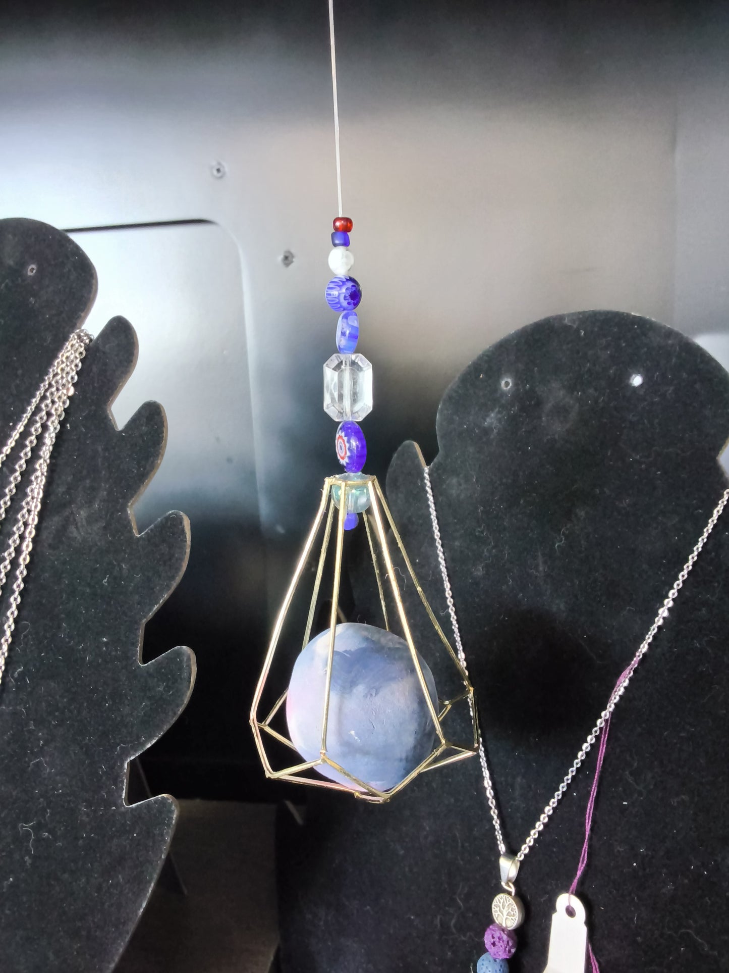 Hanging Sphere Diffuser
