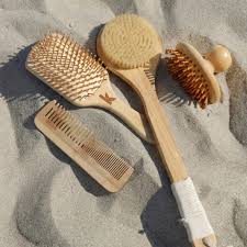 Brushes & Tools