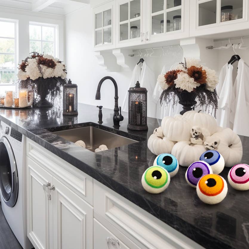 Pink Eerie Eyeballs (Eco Dryer) - Limited Edition - Set of 3